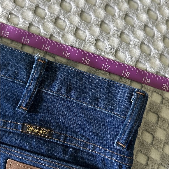 Wrangler Dark Blue Jeans NWOT - Picture 5 of 6